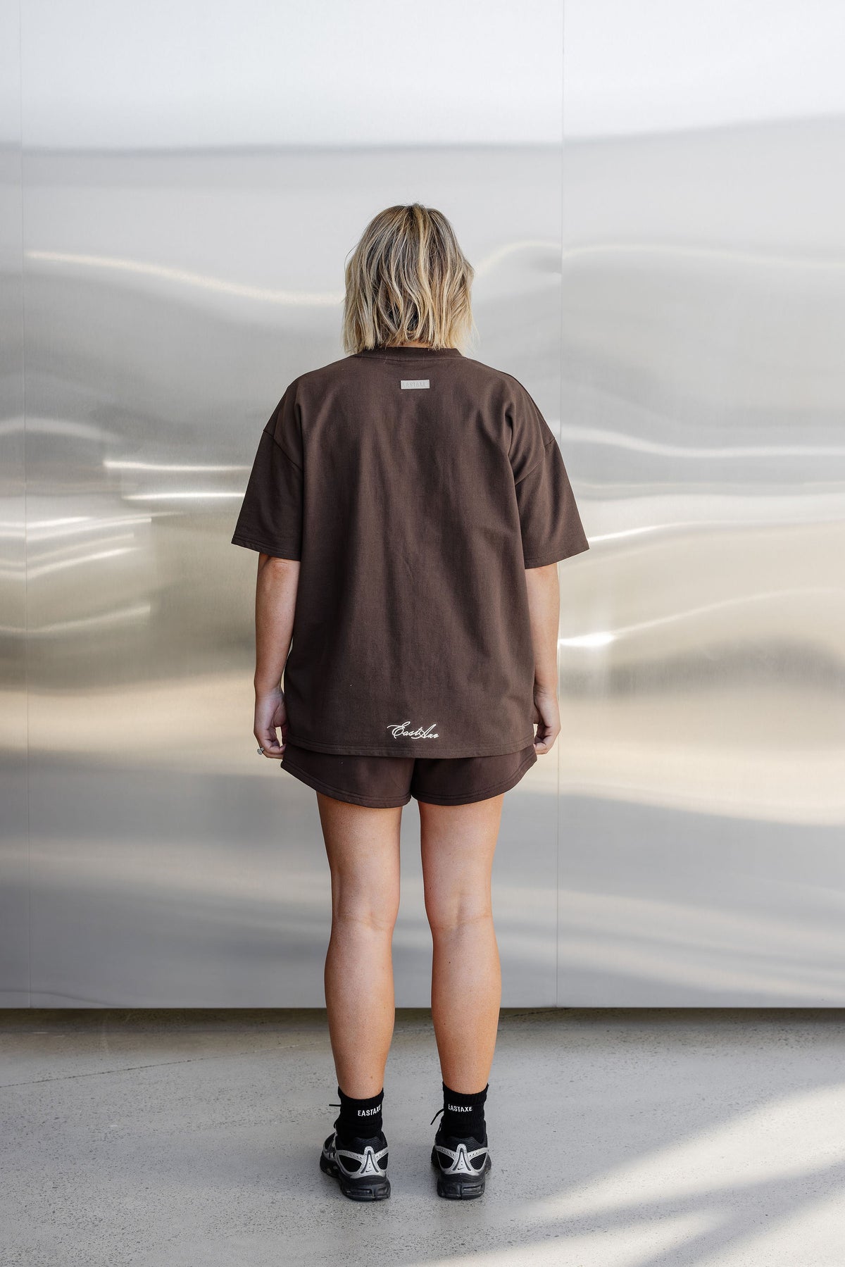 Unisex Classic Box Fit Tee - Chocolate