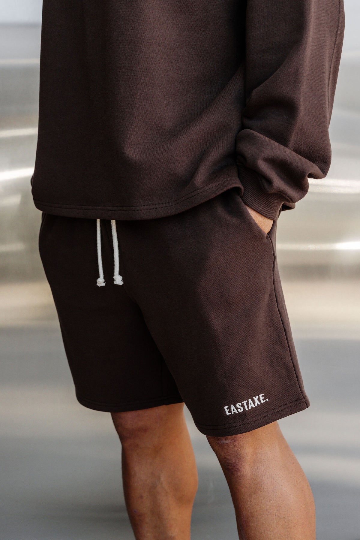 Adults Studio Short - Chocolate